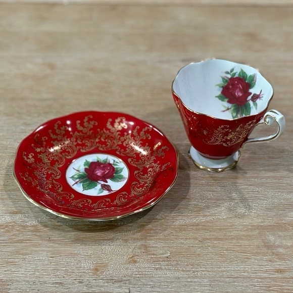 Vintage 50s Royal Standard Red Cabbage Rose Teacup Saucer Plate Set , Bone China - Picture 3 of 10